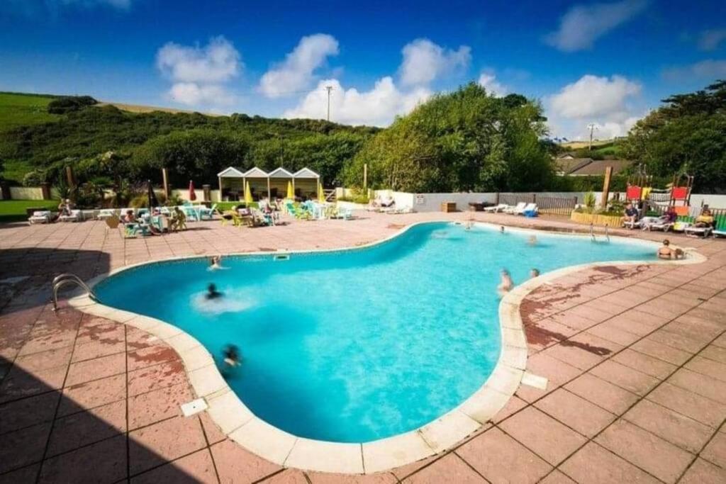 8 Sleep Chalet At Newquay Away Nb168 * Newquay (Cornwall)