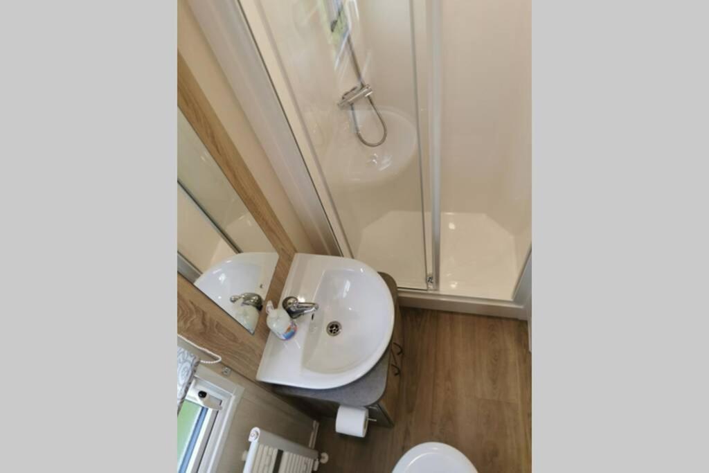 8 Sleep Chalet At Newquay Away Nb168 * Newquay (Cornwall)