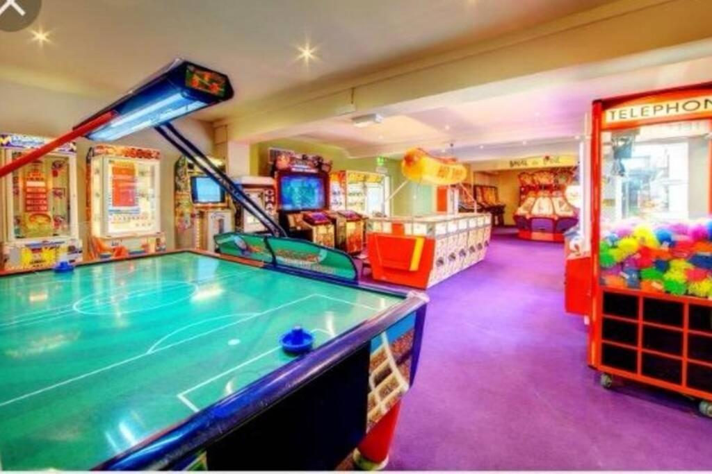 8 Sleep Chalet At Newquay Away Nb168 * Newquay (Cornwall)